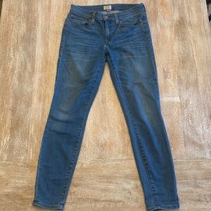 EUC • JCREW Toothpick Jeans 5” Rise